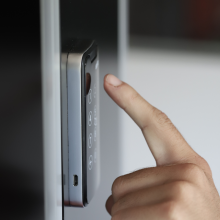 Elektronický kódový a RFID zámek