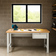 Pracovní stůl s 1 závěsnou zásuvkou a pevnými nohami, 1500 mm