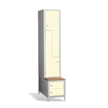 2+2dveřová šatní skříň s dveřmi ve tvaru Z, vestavěnou lavicí a botníky, RAL 1023