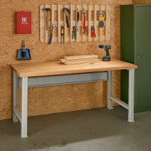 Pracovní stůl s nastavitelnými nohami, 1500 mm