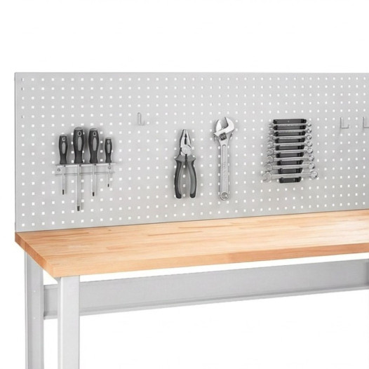 Perforovaný panel k pracovním stolům včetně spojovacích držáků, 1700 mm